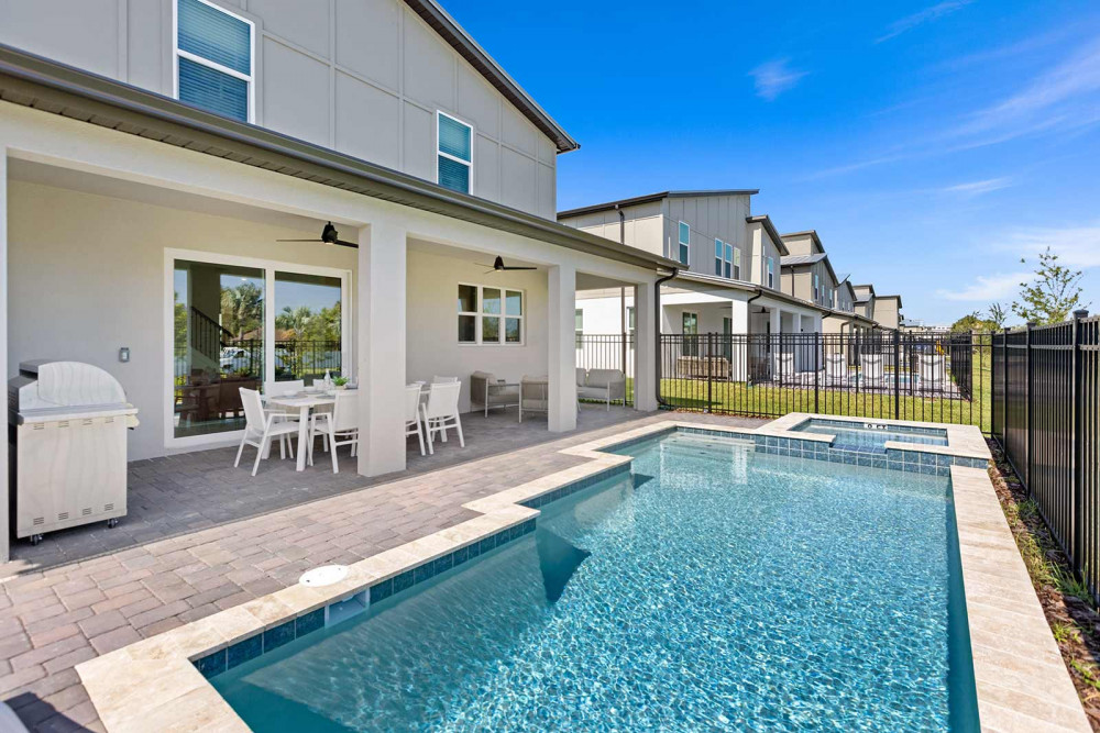 Harbor Island 24