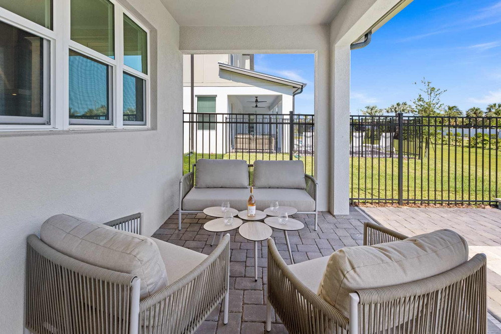 Harbor Island 24
