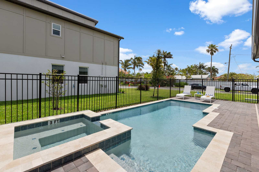 Harbor Island 22