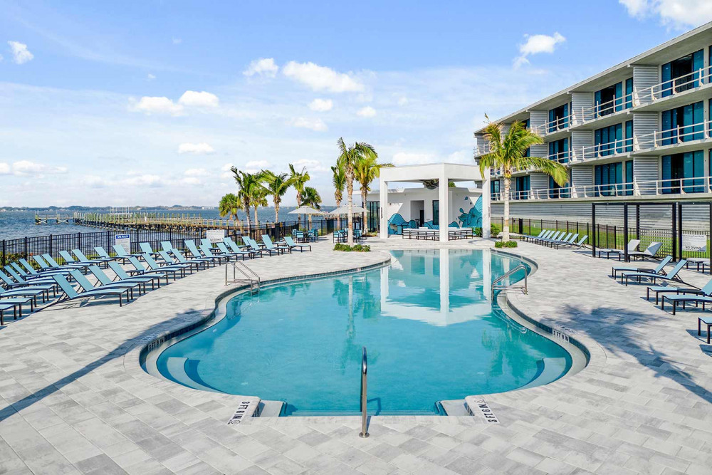 Harbor Island 22