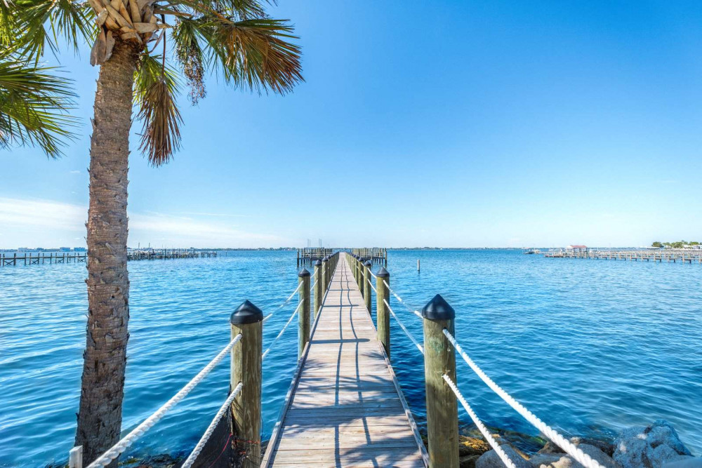 Harbor Island 22