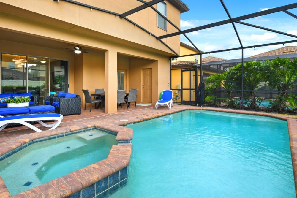 Windsor at Westside 1212