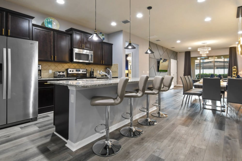 Windsor at Westside 1212