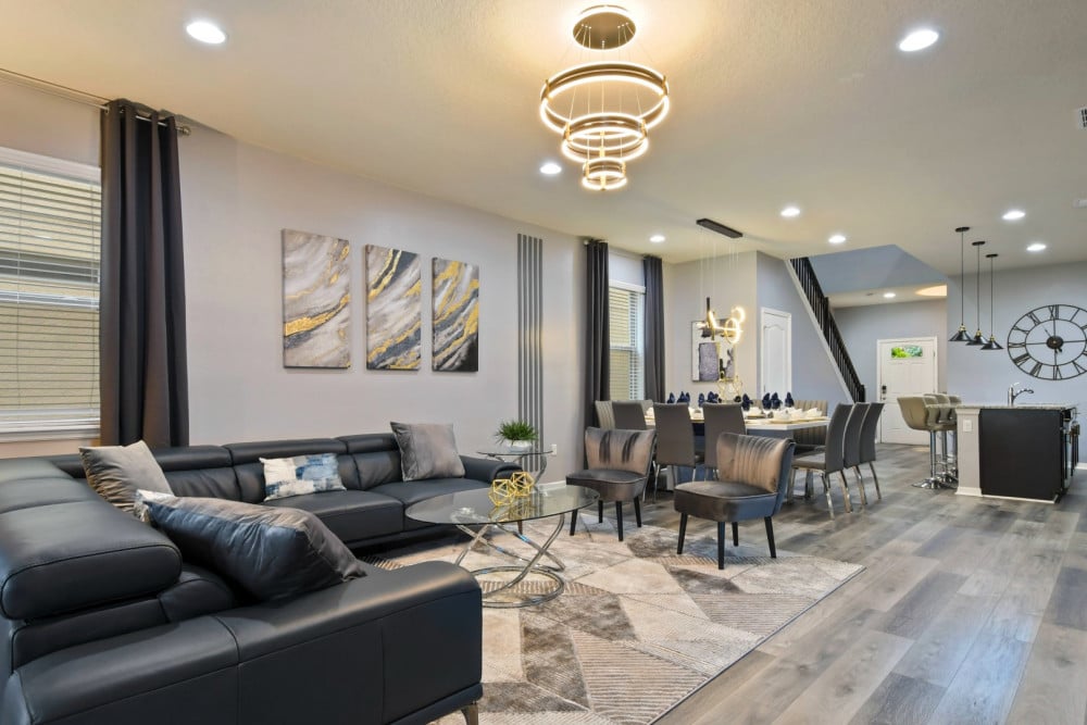 Windsor at Westside 1212