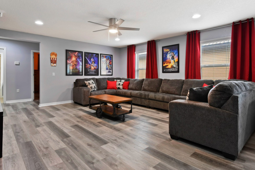 Windsor at Westside 1212