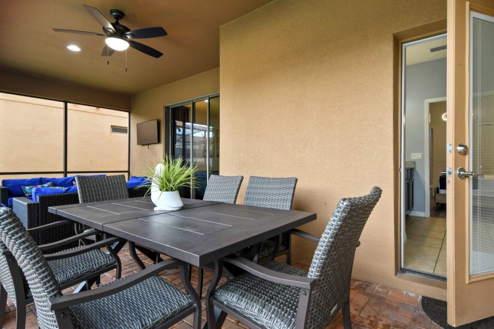 Windsor at Westside 1212