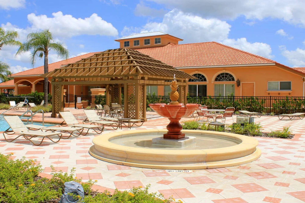Bella Vida Resort 192
