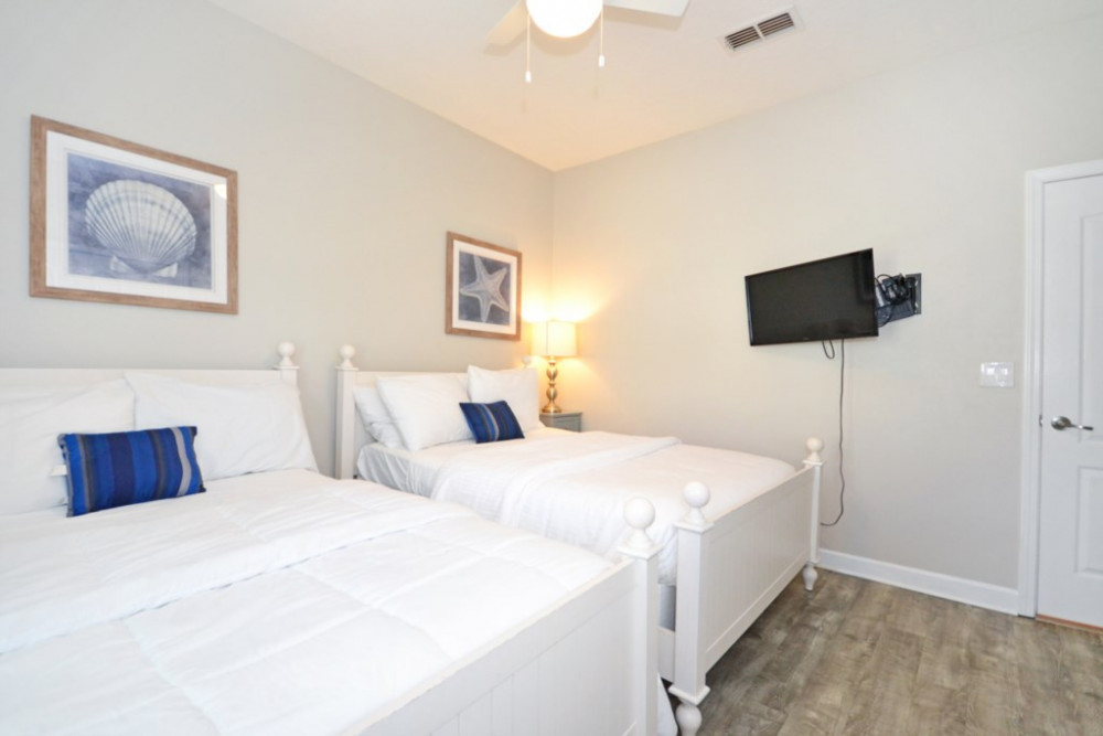 Paradise Palms Resort 324