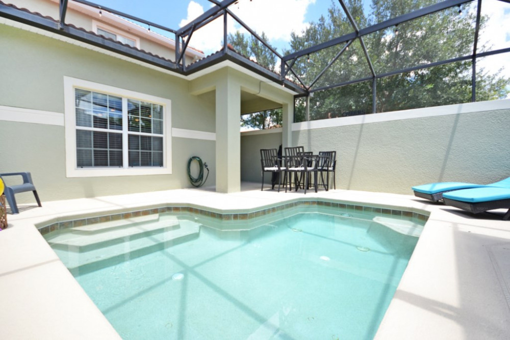 Paradise Palms Resort 324