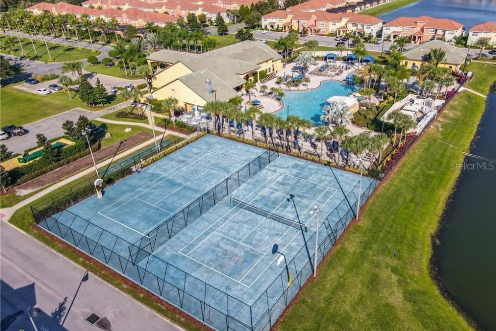 Paradise Palms Resort 324