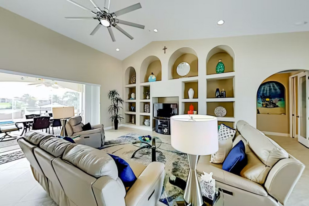 Cape Coral 870