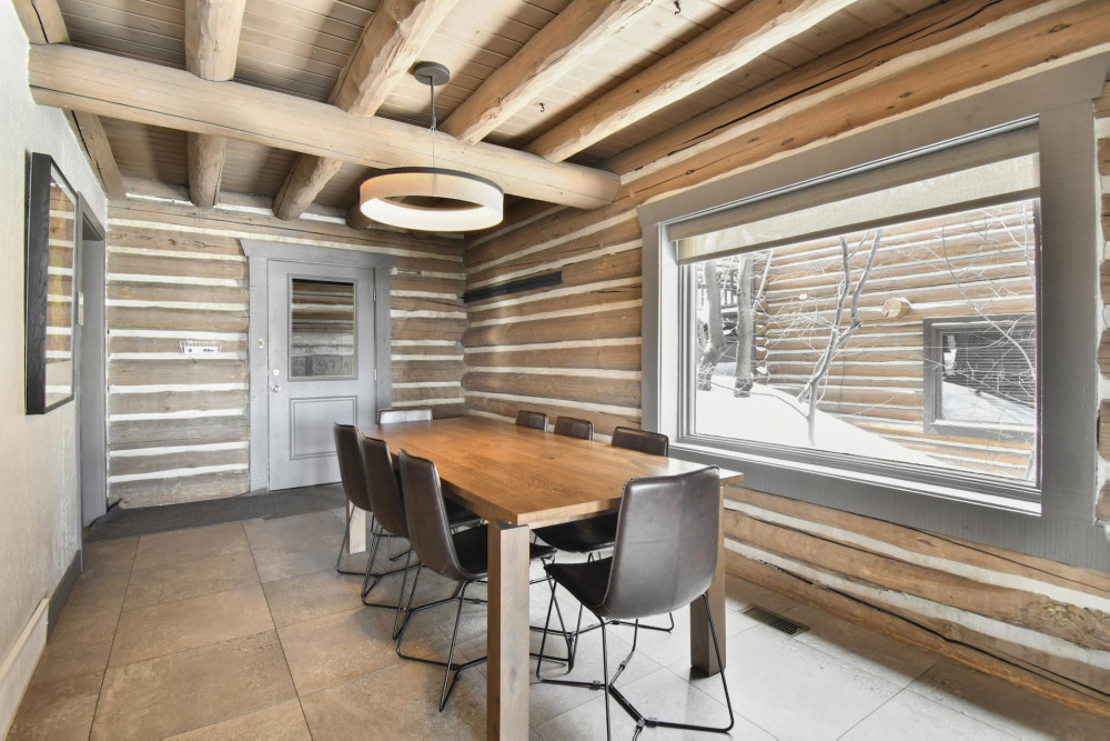 Park City 213