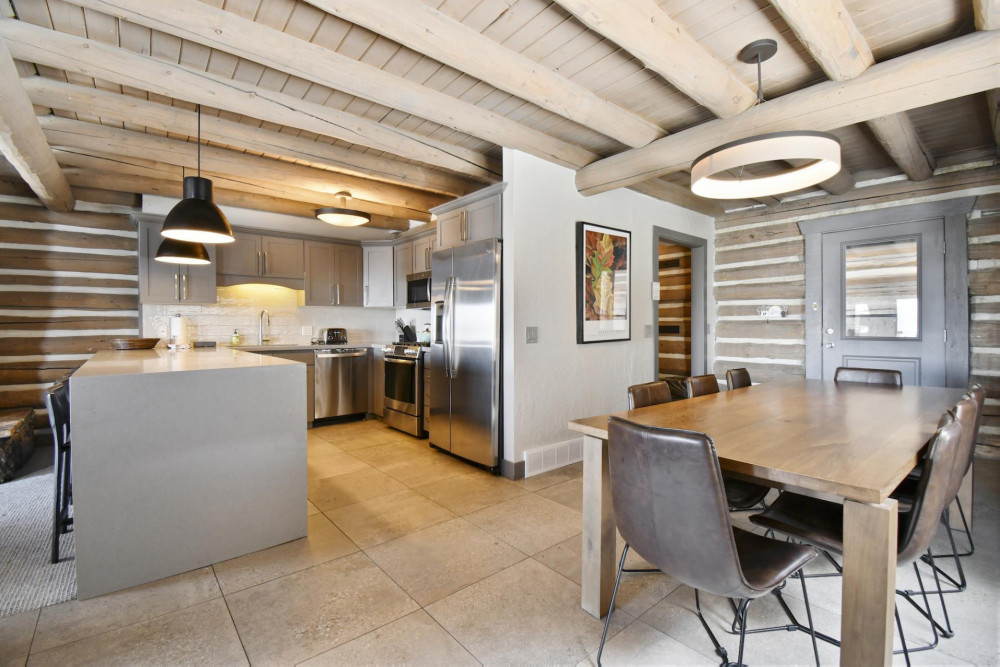 Park City 213