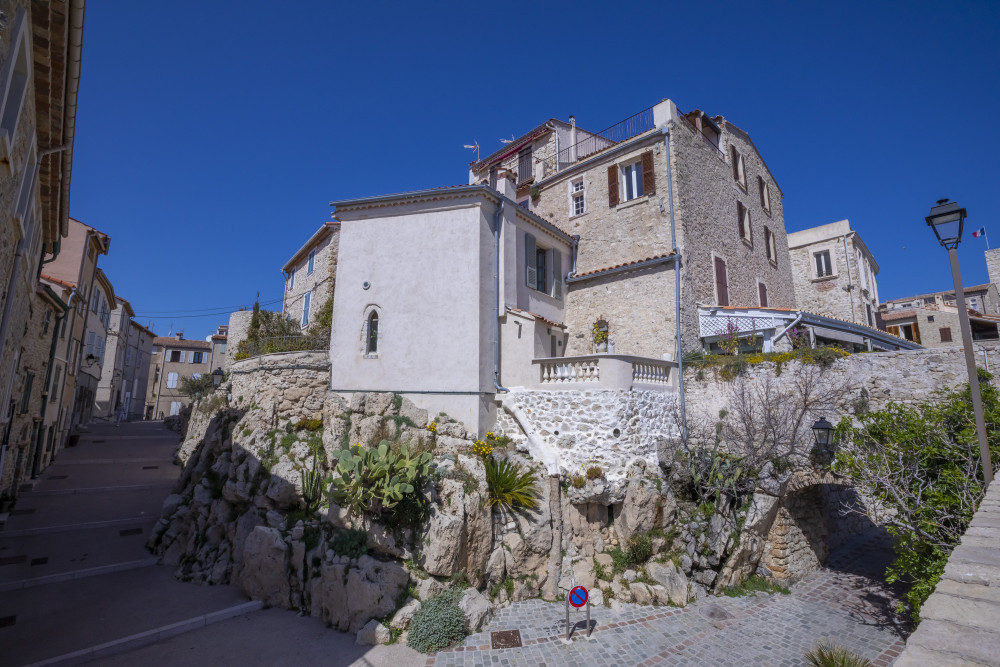 Antibes 2