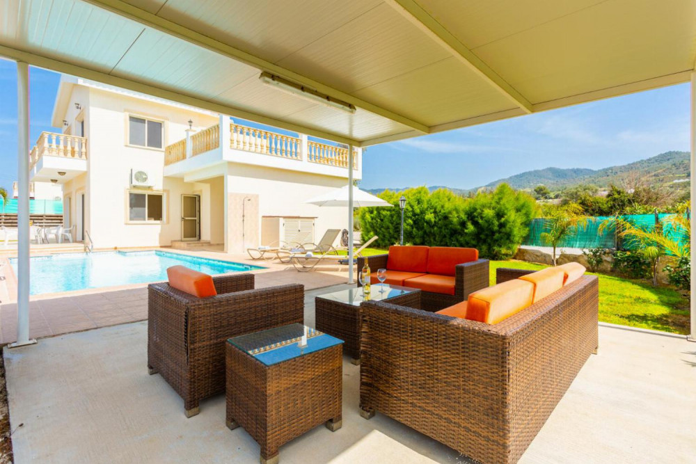 Rose Villas Collection