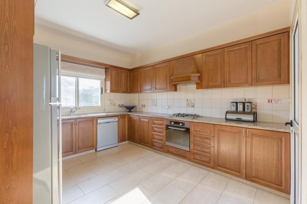 Rose Villas Collection