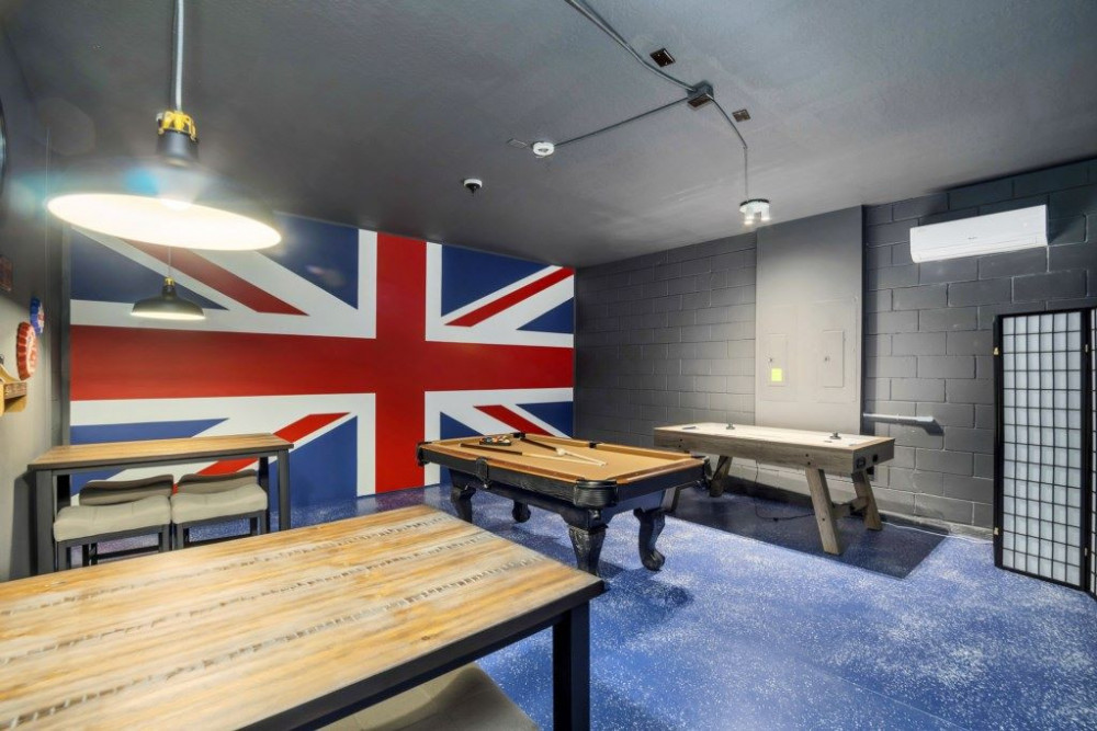 Windsor Island Resort 215