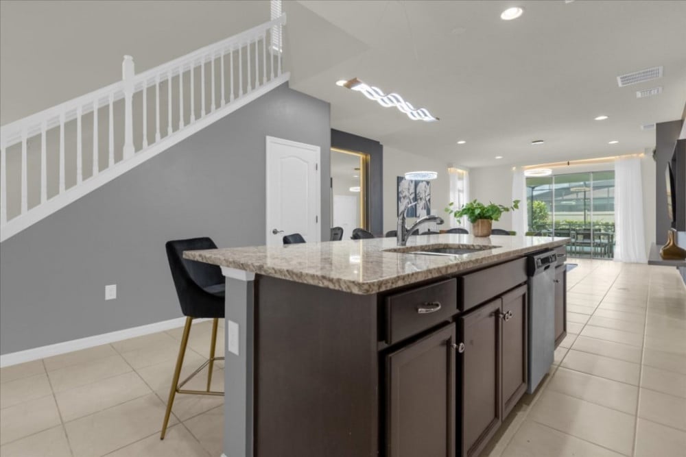 Windsor at Westside 1224