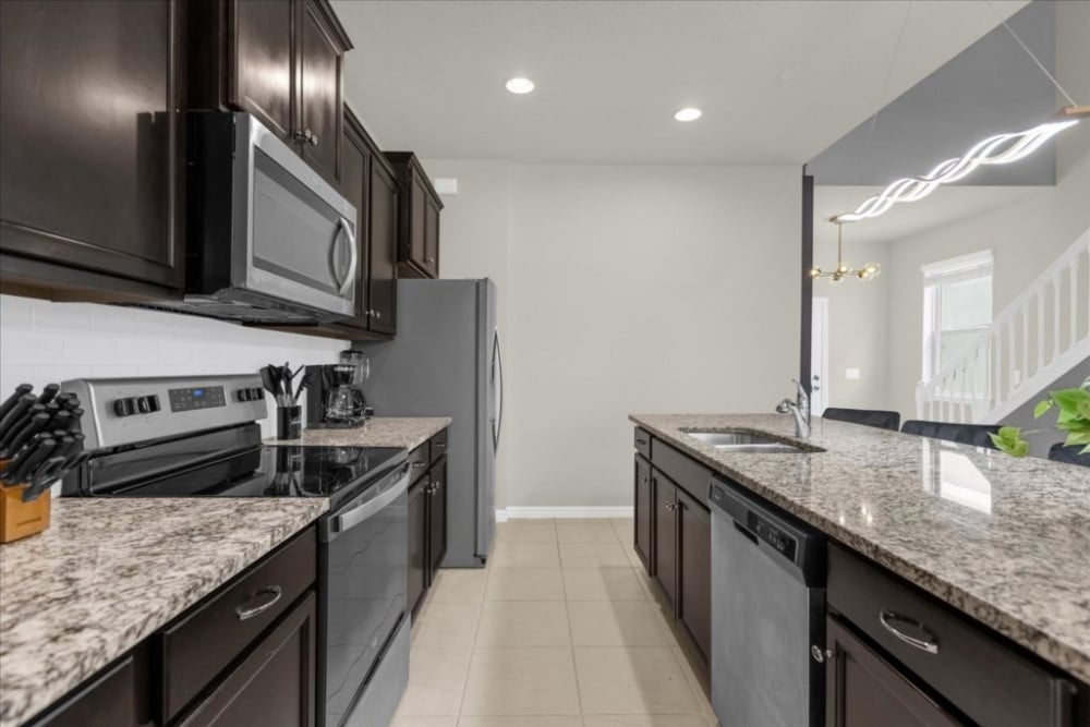 Windsor at Westside 1224