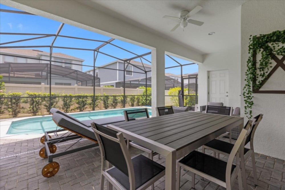 Windsor at Westside 1224