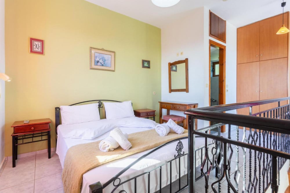 Maroulas Villas Collection