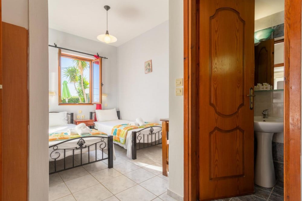 Maroulas Villas Collection