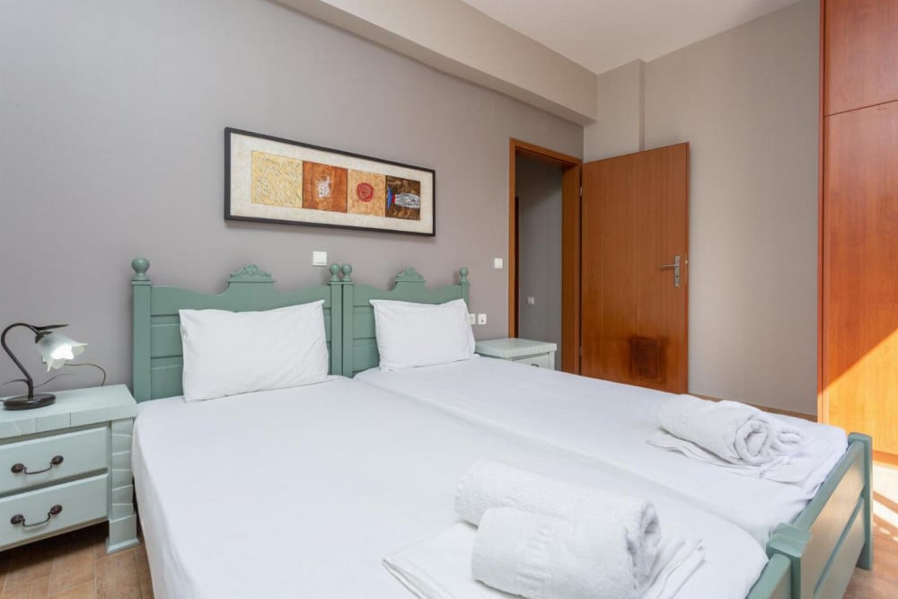 Neria Villas Collection