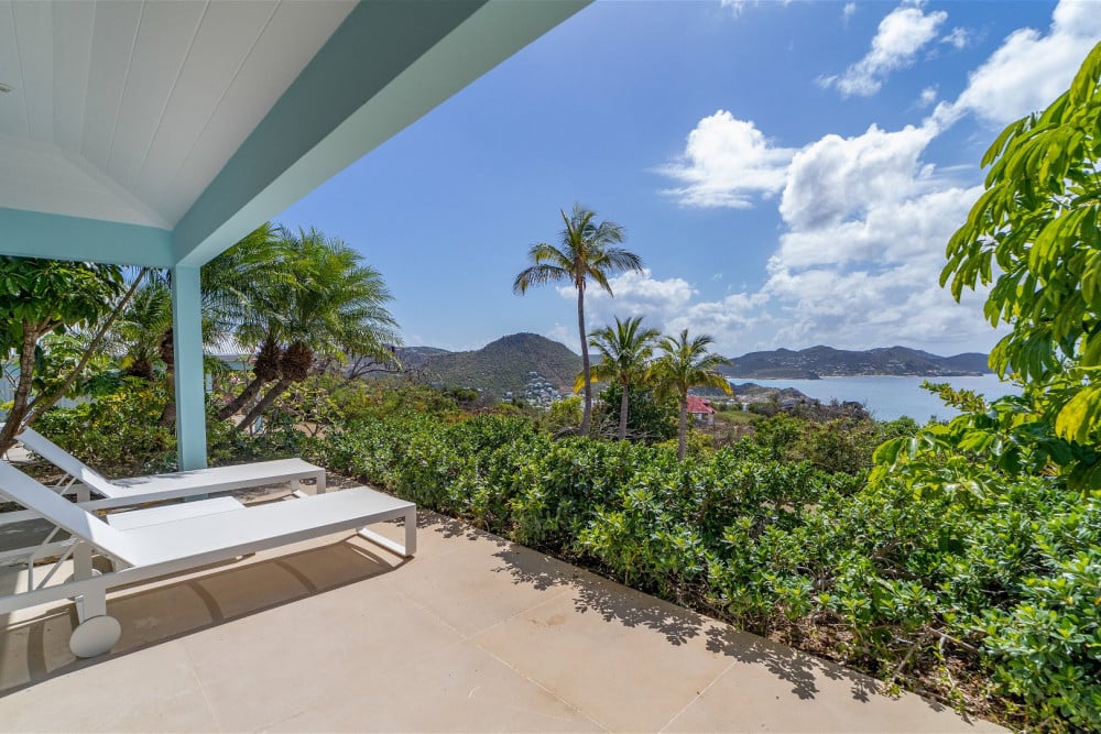 Villa Bow