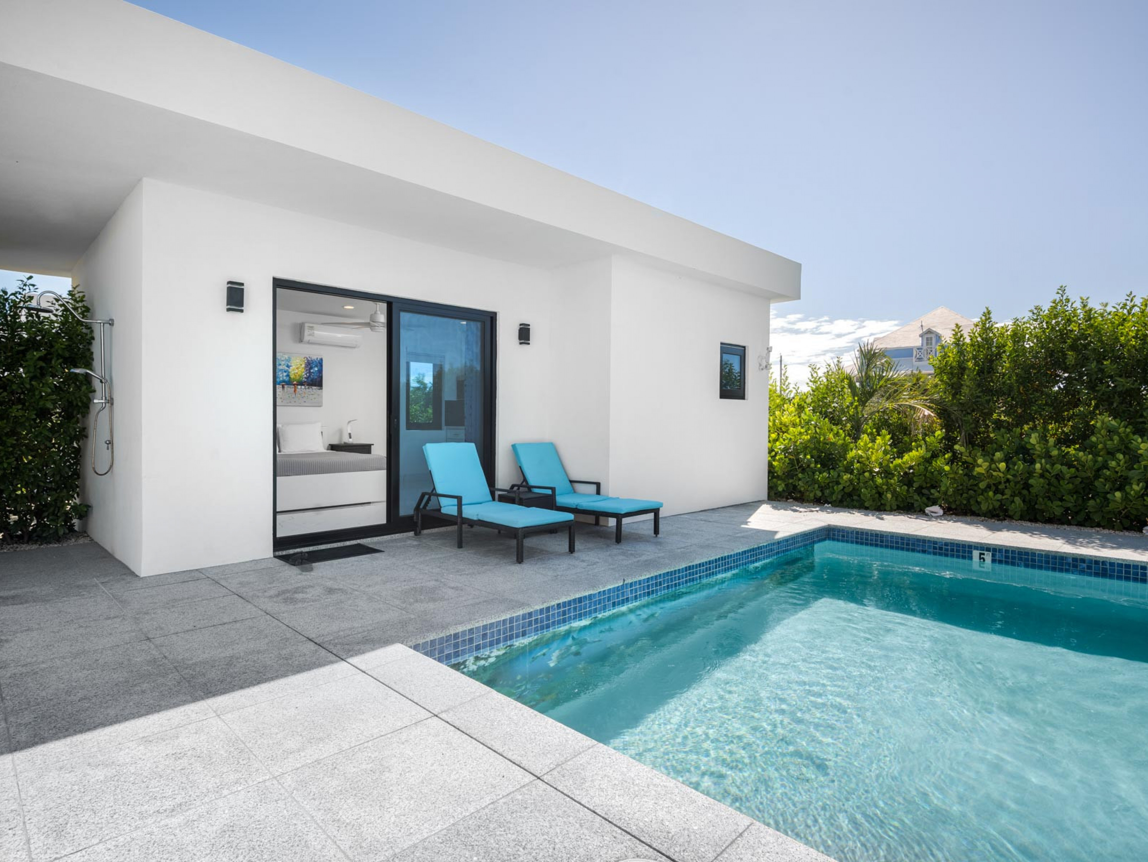 Villa Emerald Long Bay Beach villas with pools
