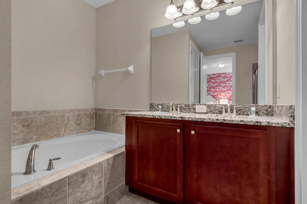 Encore Resort 1584
