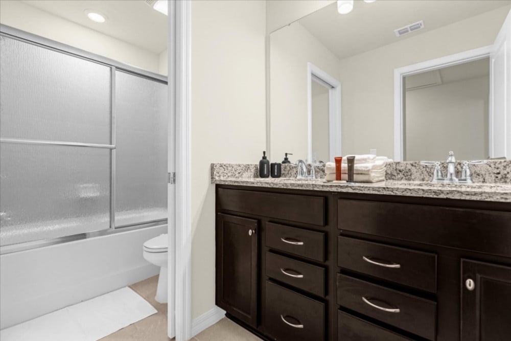 Windsor Island Resort 318