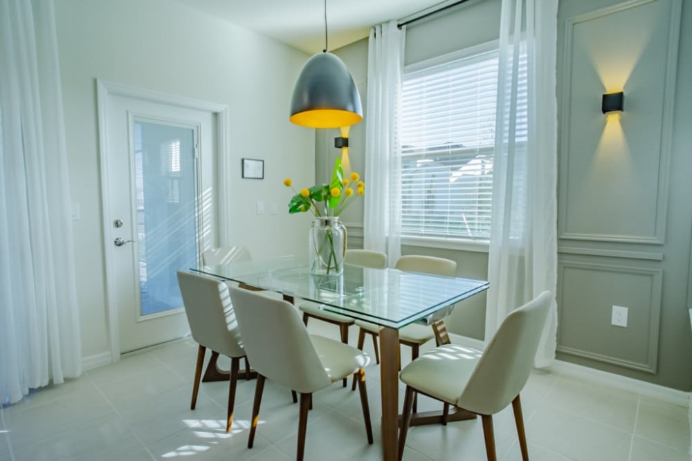 Windsor at Westside 1272