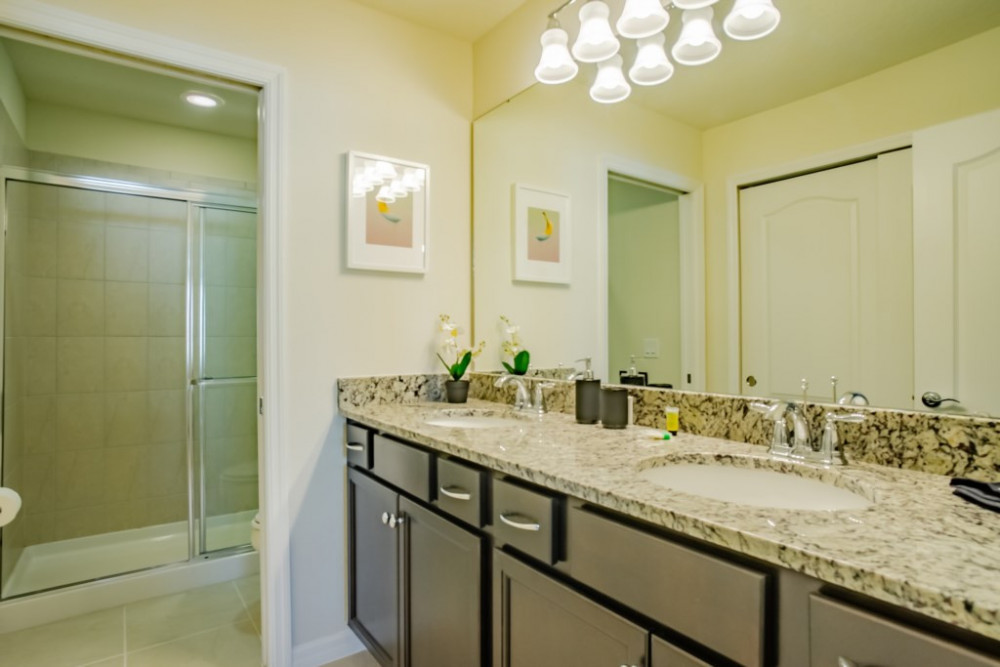 Windsor at Westside 1272