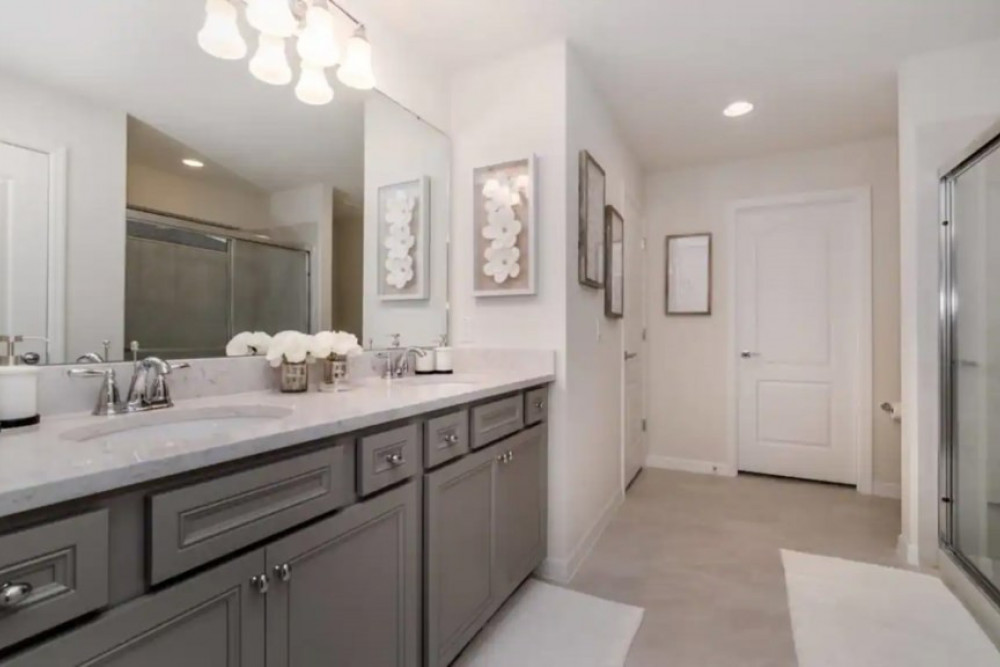 Windsor at Westside 1271