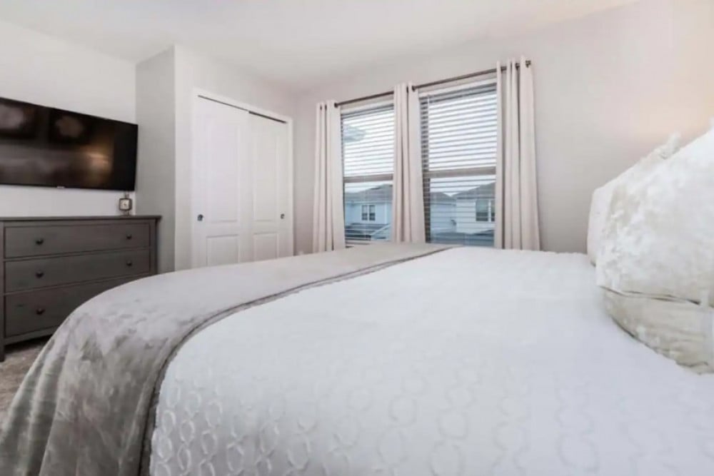 Windsor at Westside 1271