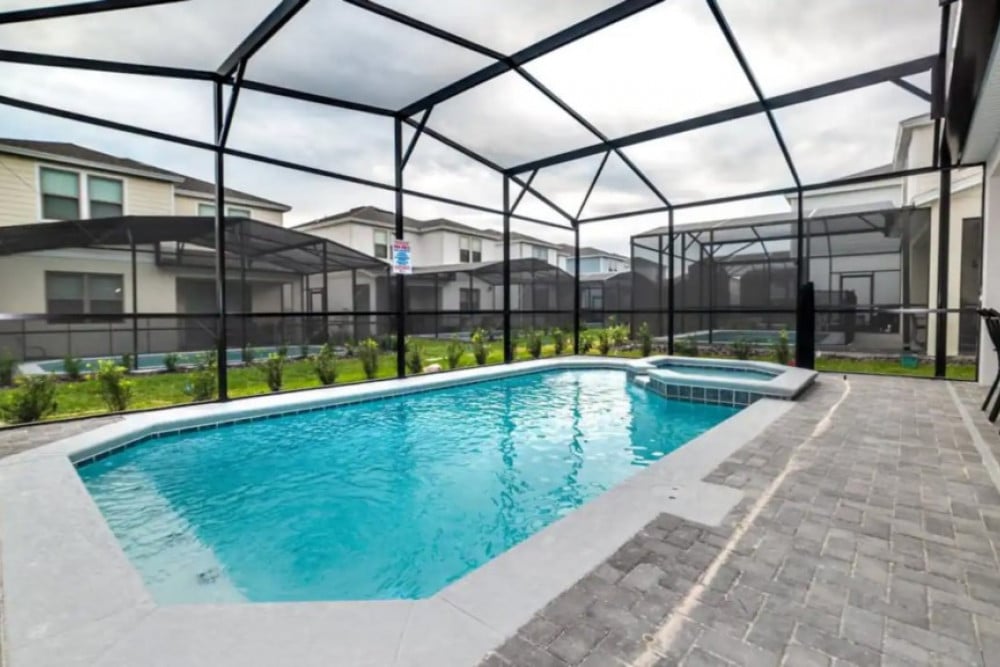 Windsor at Westside 1271