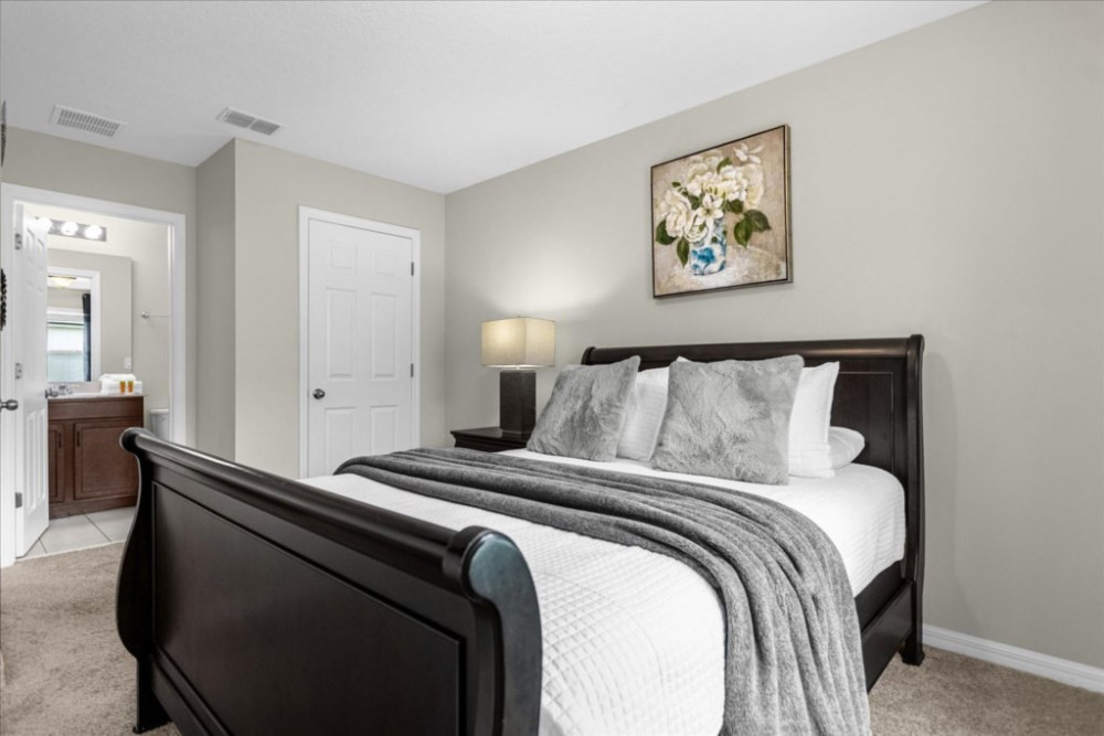 Solara Resort 520