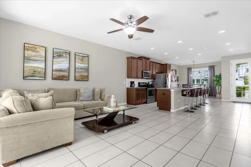 Solara Resort 520