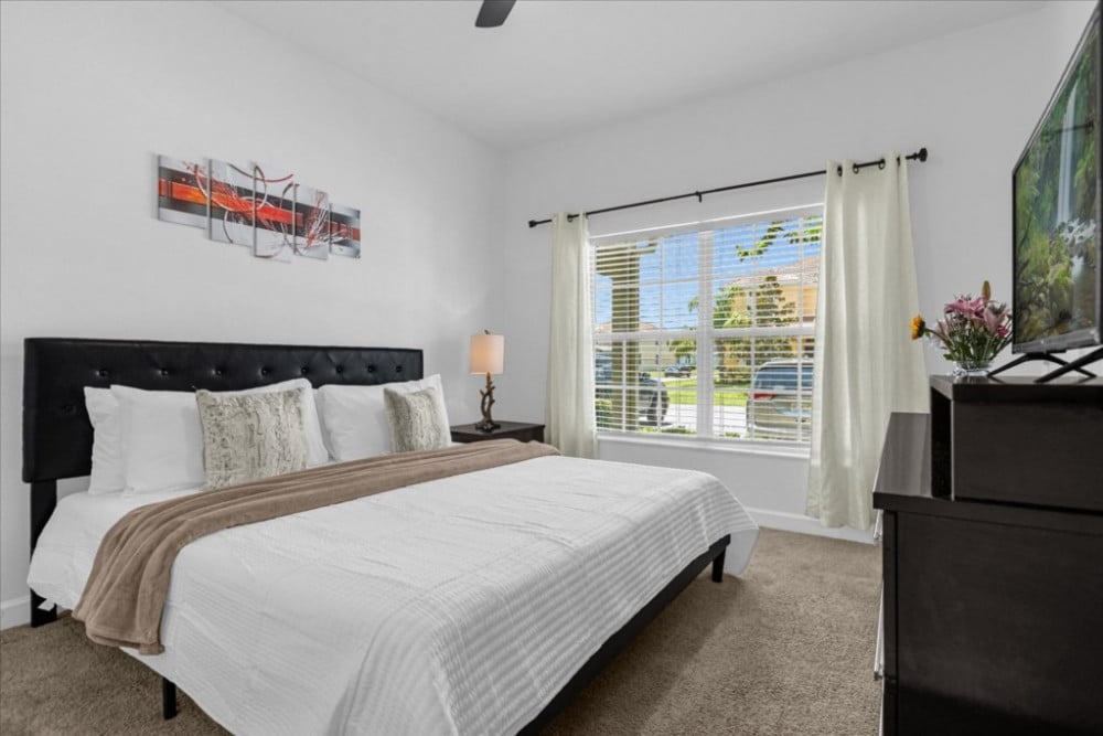 Paradise Palms Resort 330