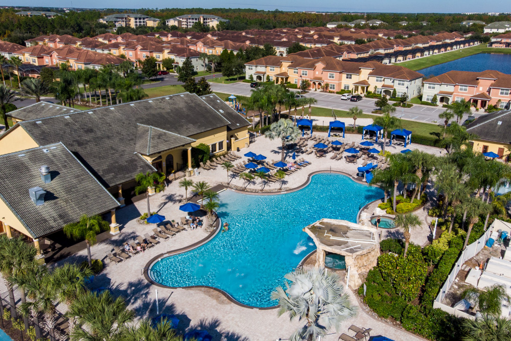 Paradise Palms Resort 330