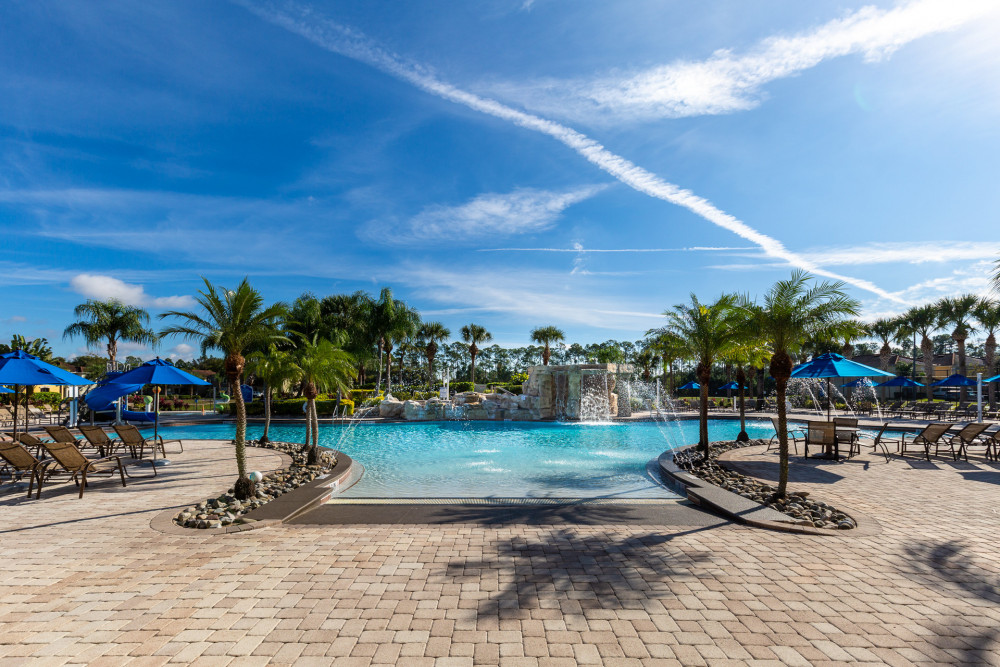 Paradise Palms Resort 330