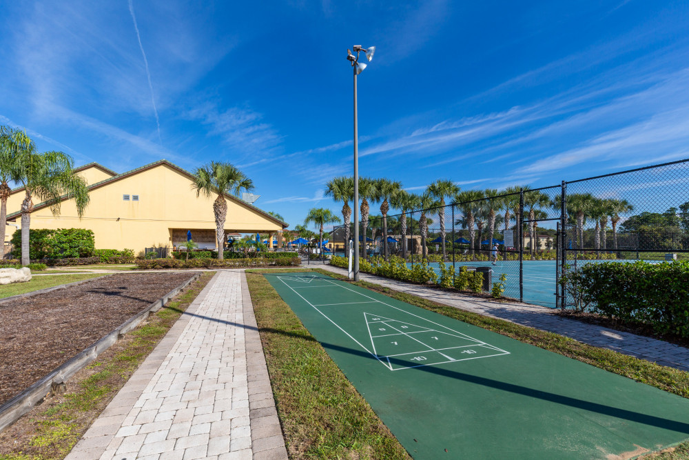 Paradise Palms Resort 330