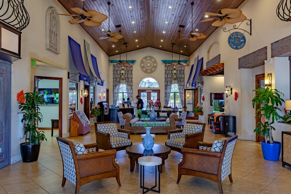 Paradise Palms Resort 330