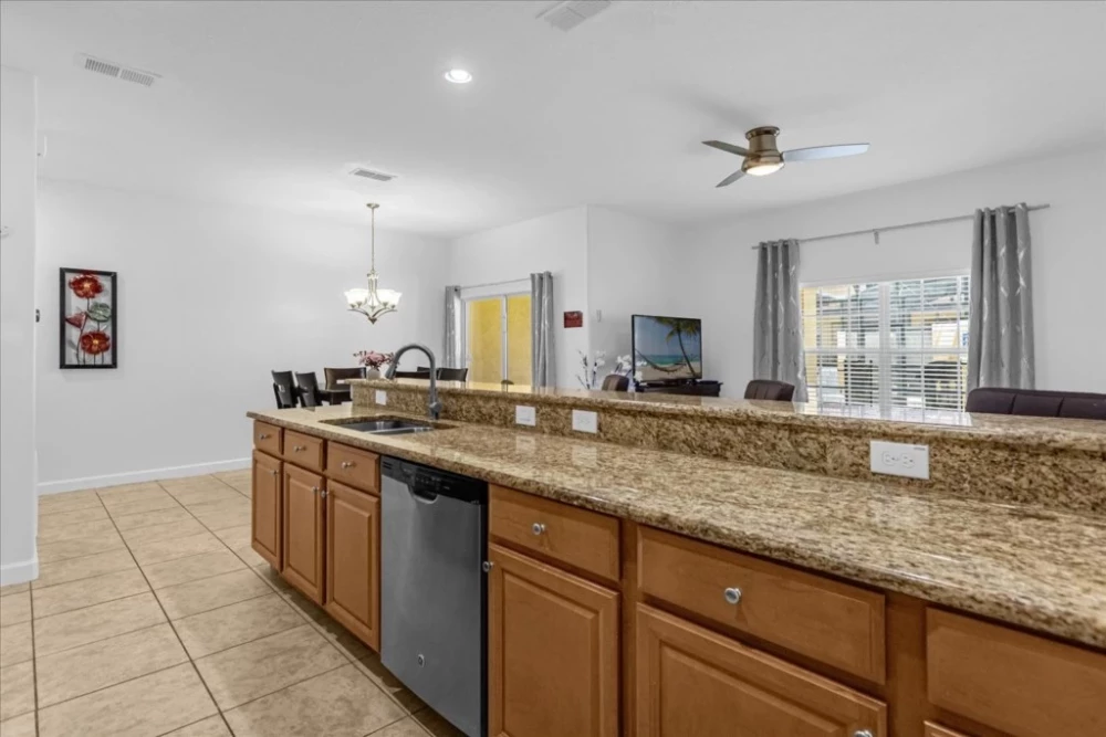 Paradise Palms Resort 330