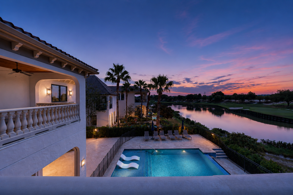 Reunion Resort 1700