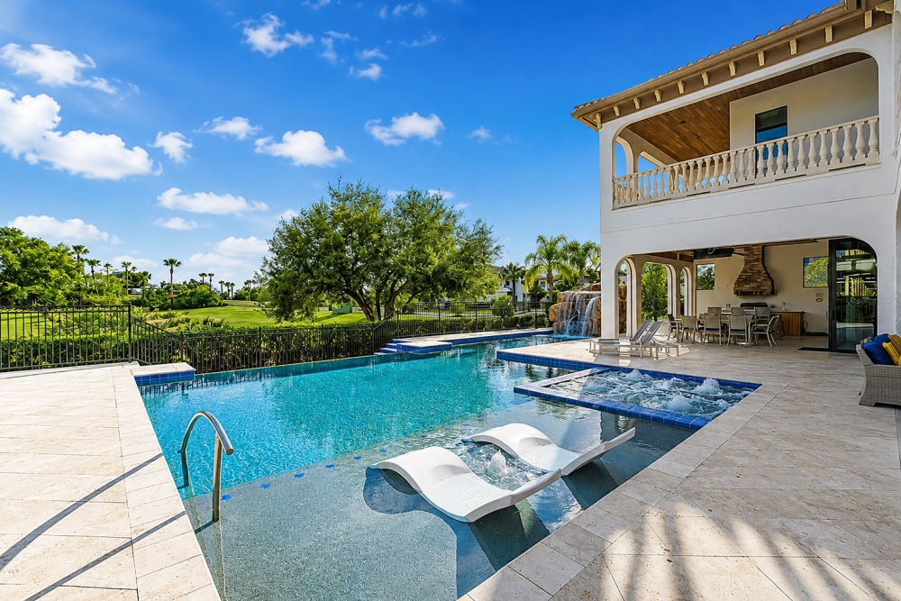 Reunion Resort 1700