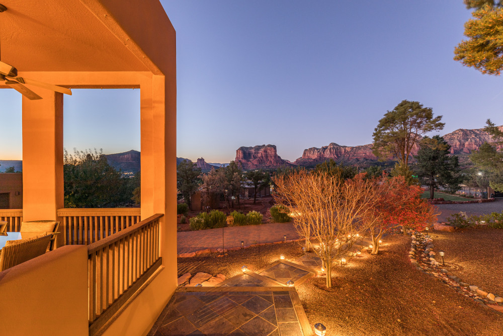 Sedona 18