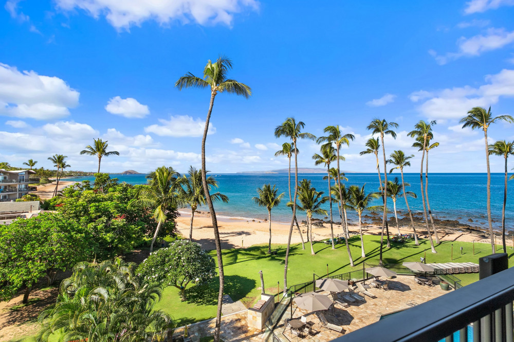 Maui 103