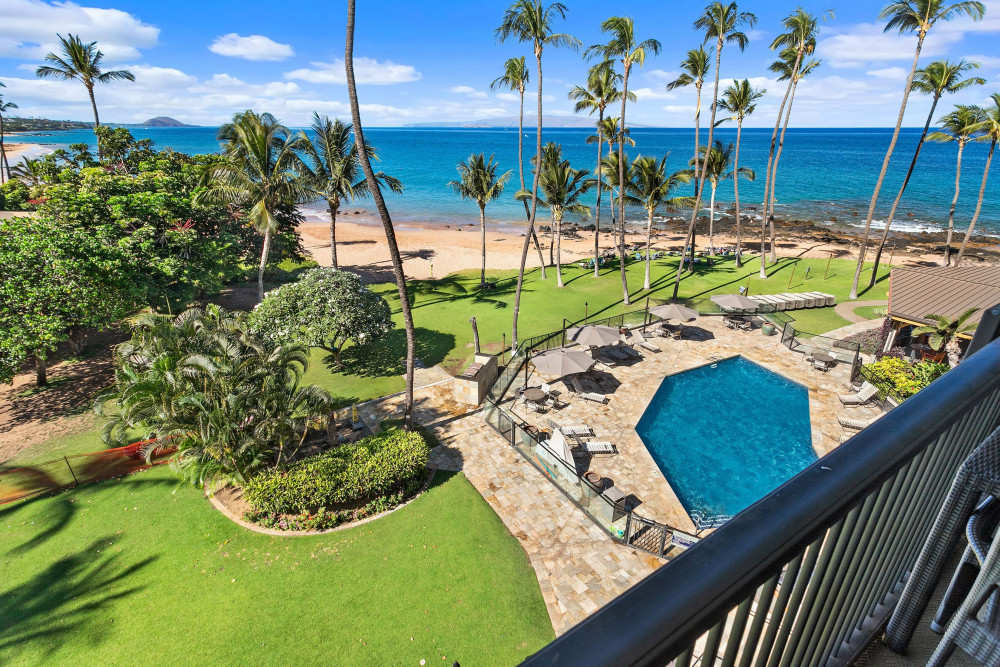 Maui 103