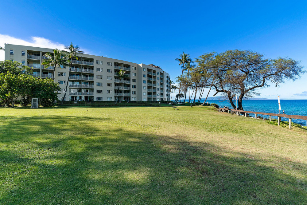 Maui 107